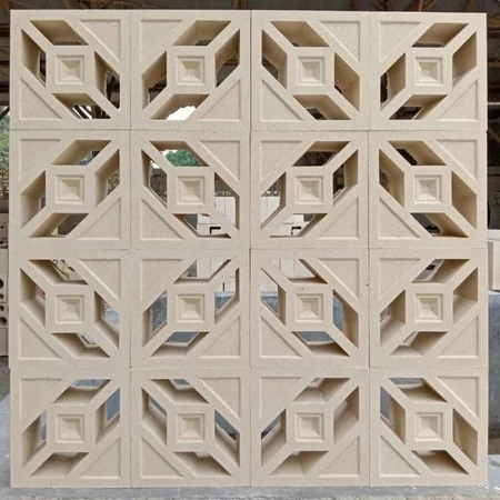 Roster Beton Minimalis Motif Panah (Satu Sisi) 20 x 20 x 10 cm